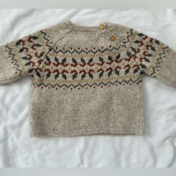 Zara Beige and Red Patterned Crewneck Sweater. Size- 3-6 - Picture 1 of 4